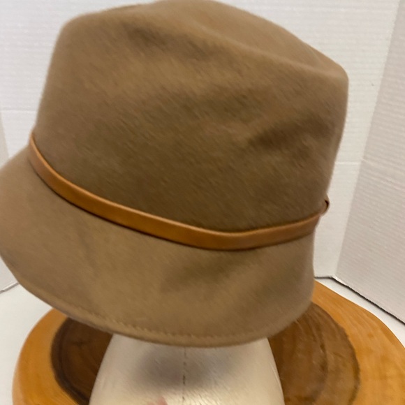 Burberry Wool Bell Hat Sz:L - Picture 5 of 10